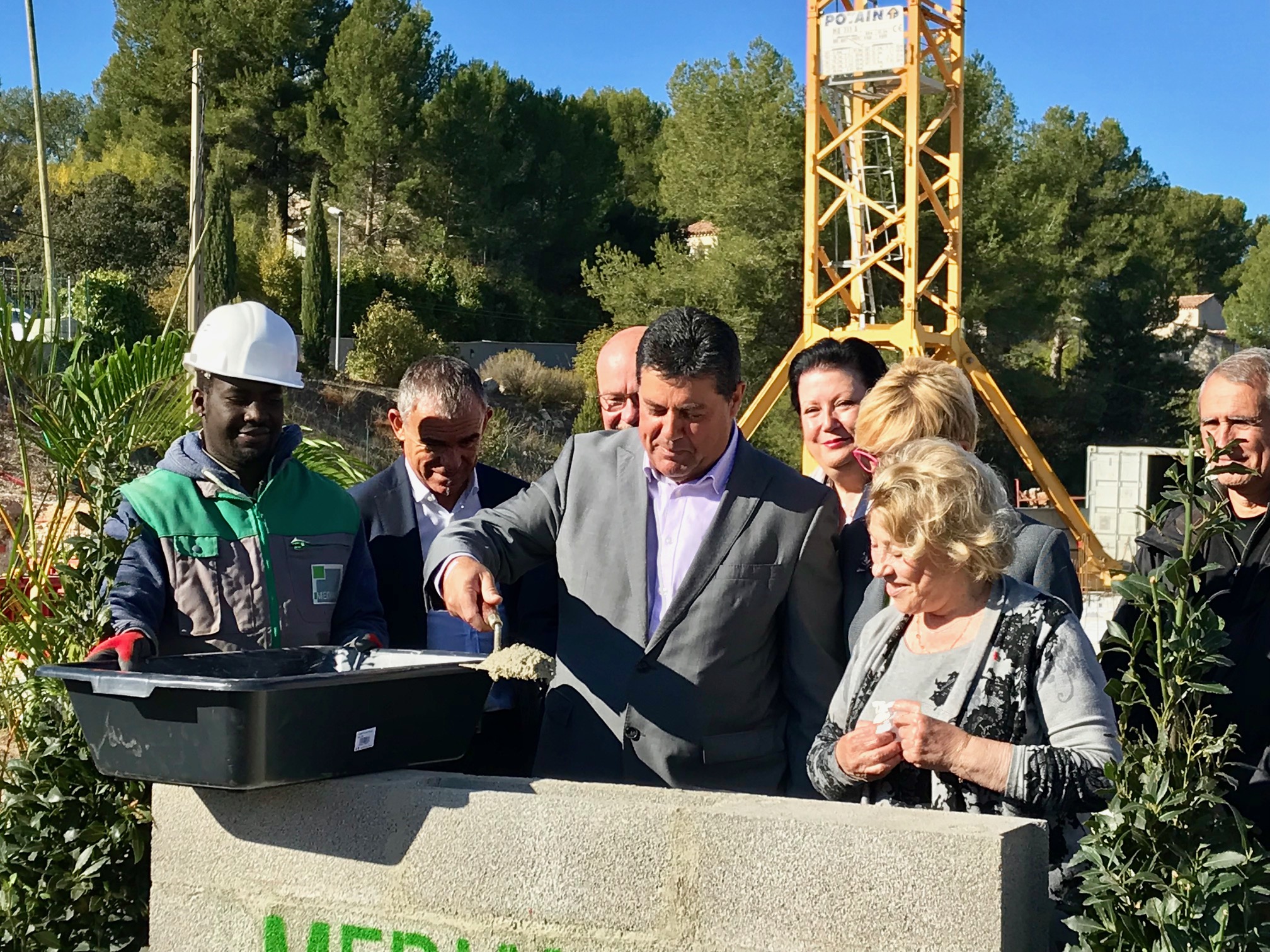 Pose de la Première pierre de l’école de la Duranne sur le secteur du grand Vallat